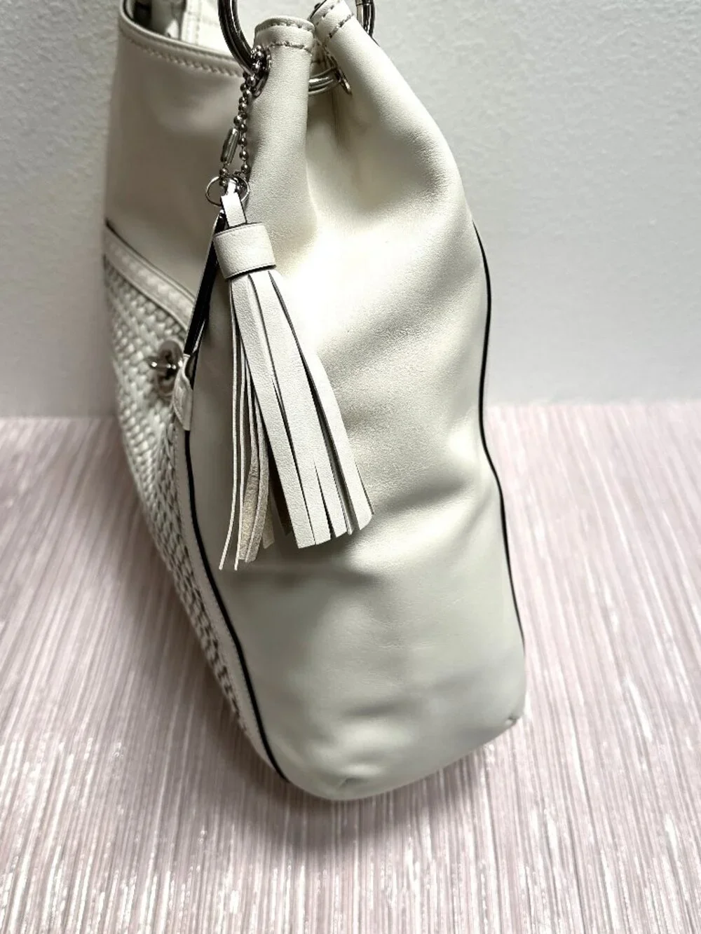 COACH Park Woven Hobo F23931 in Parchment Leather - MSRP $598 in EUC